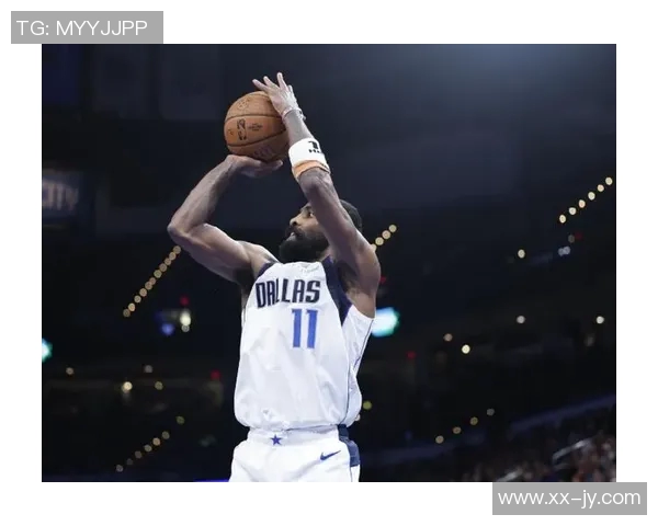 欧文在独行侠的表现数据分析场均255分49板51助命中率出色